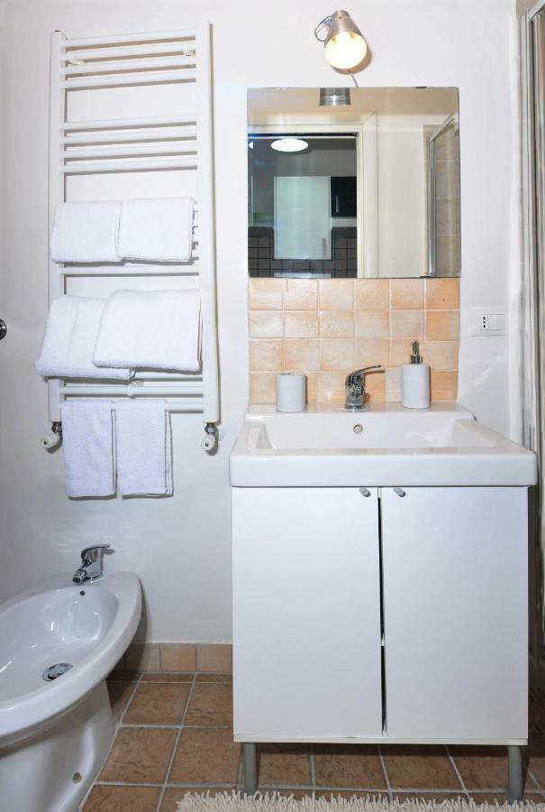 Apartment Close To Vatican Museums And To Metro Рим Экстерьер фото